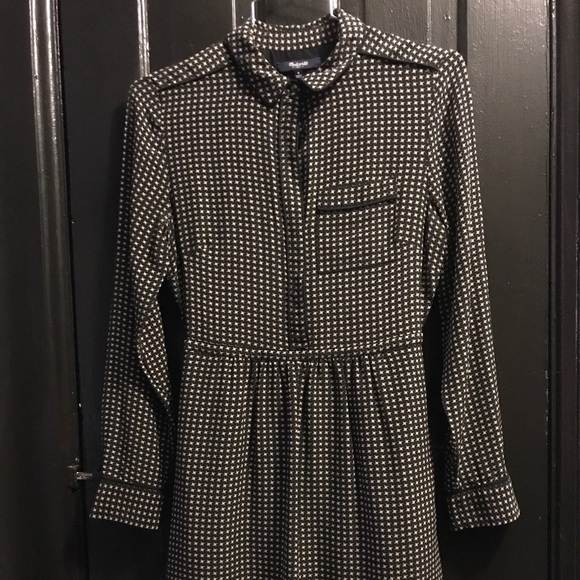 Madewell silk print button front dress (Wednesday would approve) - Picture 6 of 8